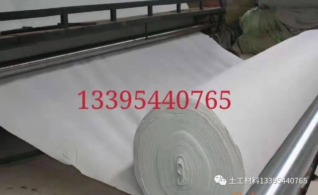 莲藕养殖防渗膜_藕池防渗膜怎么铺_防渗膜莲藕种植技术